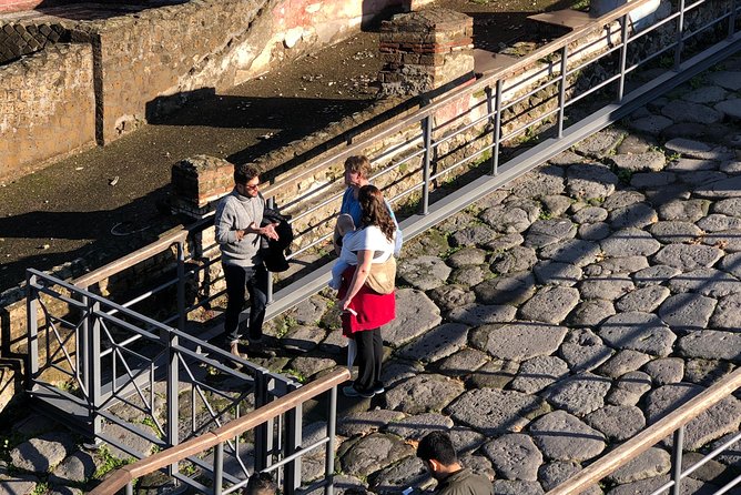 Pompeii Private Guided Tour Skip the Line - Exploring Pompeiis Ruins