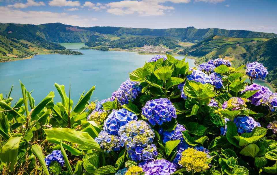 Ponta Delgada: Sete Cidades & Lagoa Do Fogo Tour - Practical Information