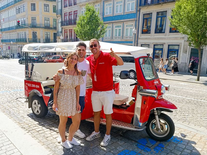 Porto: Tuk Tuk Sunset Tour With Glass of Port Wine - Customer Feedback