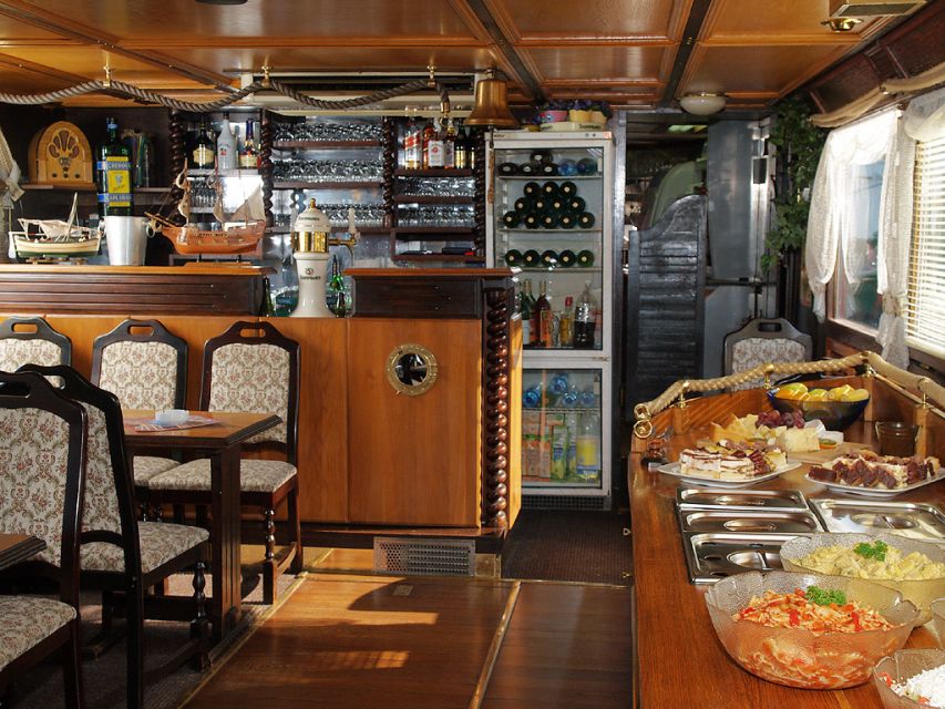 Prague: 2-Hour Lunch Cruise on the Vltava River - Booking Information