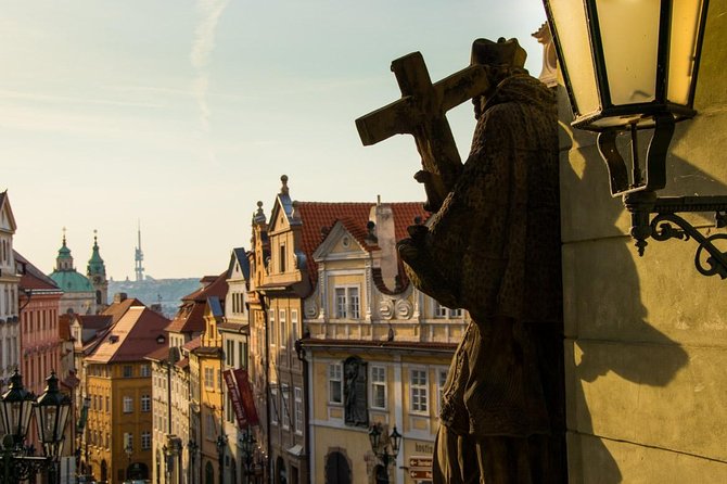 Prague Private Photo Tour for Photography Enthusiasts - Accessibility and Physical Requirements