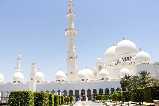 Private Abu Dhabi Tour of Grand Mosque,Louvre Museum,Etihad Tower & Qasr Alwatan - Cultural Exploration