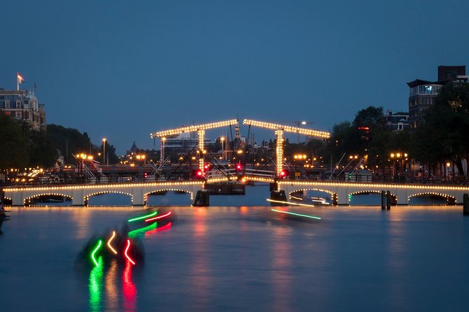 Private Amsterdam Photography Tour With a Professional Photographer - Exploring Iconic Neighborhoods