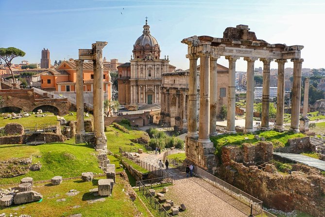 Private Colosseum Roman, Forum and Palatine Hill Tour - Discovering the Roman Forum