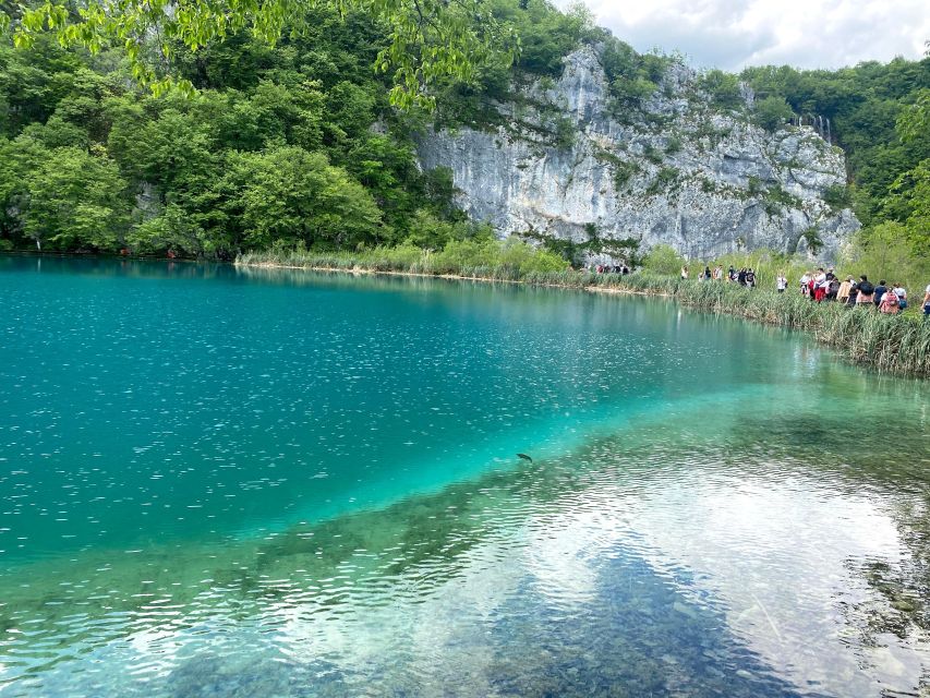 Private Day Trip From Split to Plitvice and Return - Group Sizes