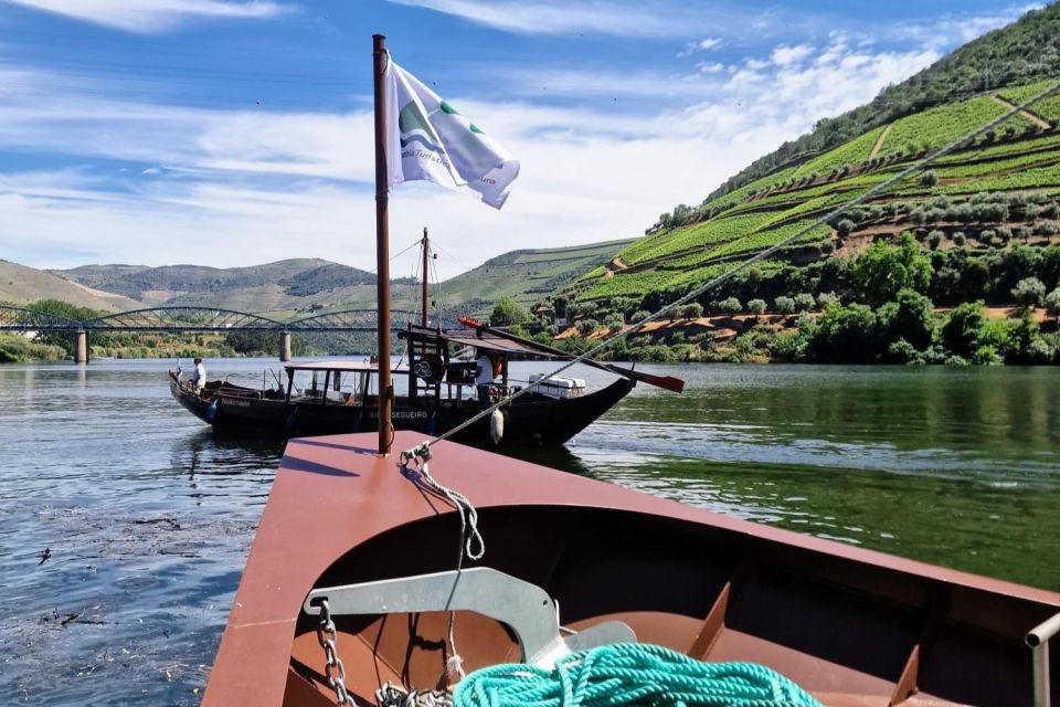 Private Douro Valley Tour:Visits,Tastings,Boat and Lunch 5* - Regional Product Tasting