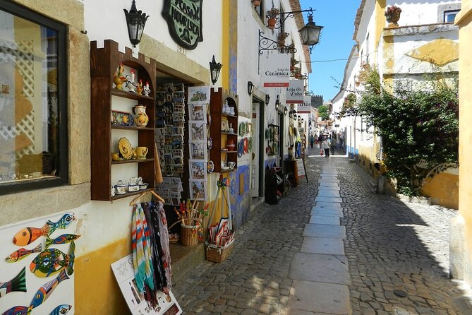 Private Fátima, Nazaré and Óbidos Full-Day Tour - Exploring Nazare