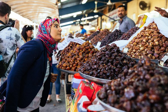 PRIVATE Food Tour: The 10 Tastings of Dubai With Locals - Exploring Souks and Eateries