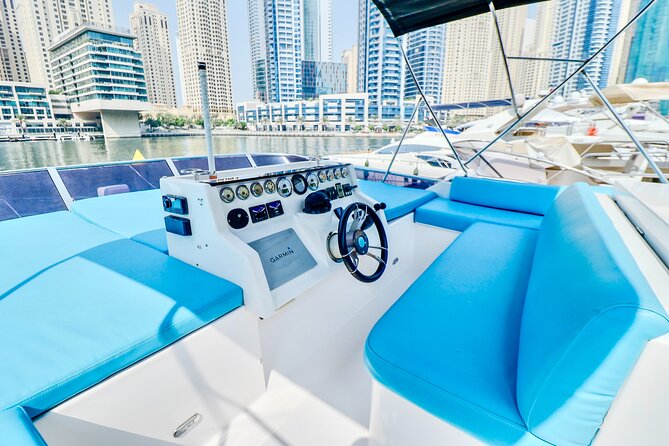 Private Luxury Yacht Cruise Around Atlantis and Dubai Marina - Crew and Safety