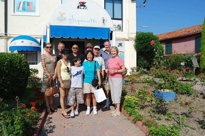 Private Murano and Burano VIP Venice Boat Tour - Exploring Burano Island