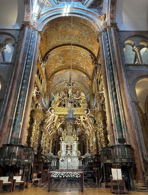 Private Religious Tour to Santiago Compostela & Braga - Pilgrims Mass (Optional)