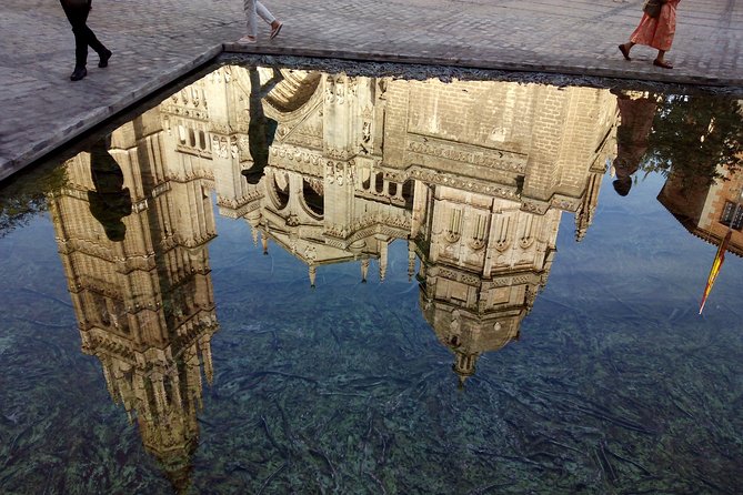 Private Tour of Medieval Toledo With a Licensed Guide - Meet Your Licensed Guide