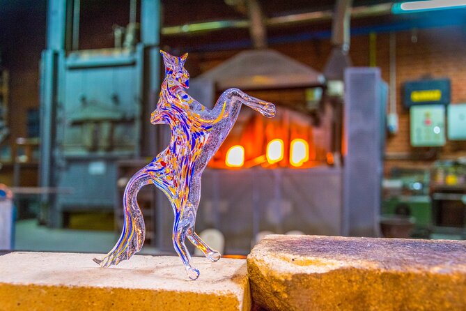 Private Venetian Island Tour: Murano Glassblowing & Prosecco - Glassblowing Demonstration