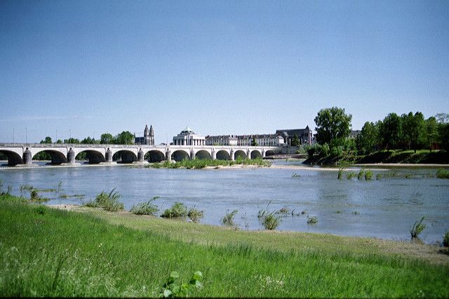 Private Walking Tour of Tours Historical Center - Booking and Payment