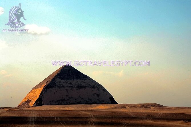 Pyramids, Saqqara, Memphis and Dahshur Private Giza Full Day Trip - Exploring the Valley Temple