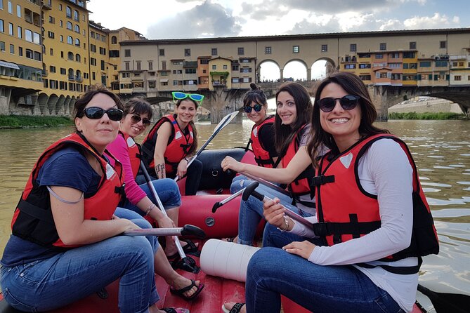 Rafting on the Arno River in Florence Under the Arches of Pontevecchio - Repeating the Rafting Experience