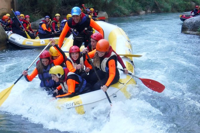 Rafting White Water in Montanejos, 1 Hour From Valencia - Professional Guides