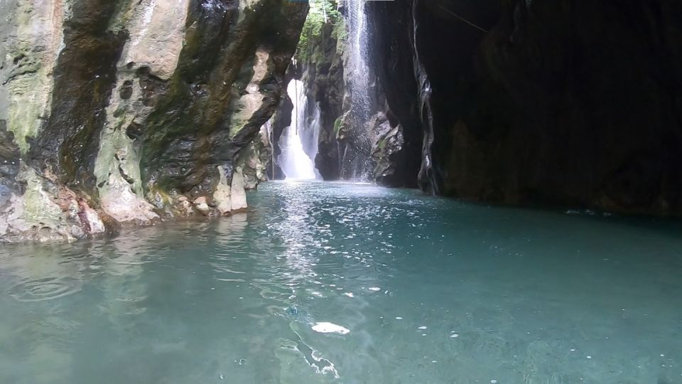 Rethymno: Canyoning Tour in the Kourtaliotiko Gorge - Exploring Kourtaliotiko River