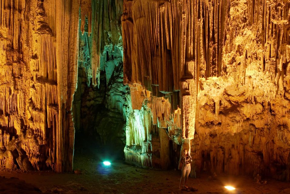 Rethymnon:Private Trip Arkadi -Eleftherna-Margarite-Melidoni - Melidoni Cave