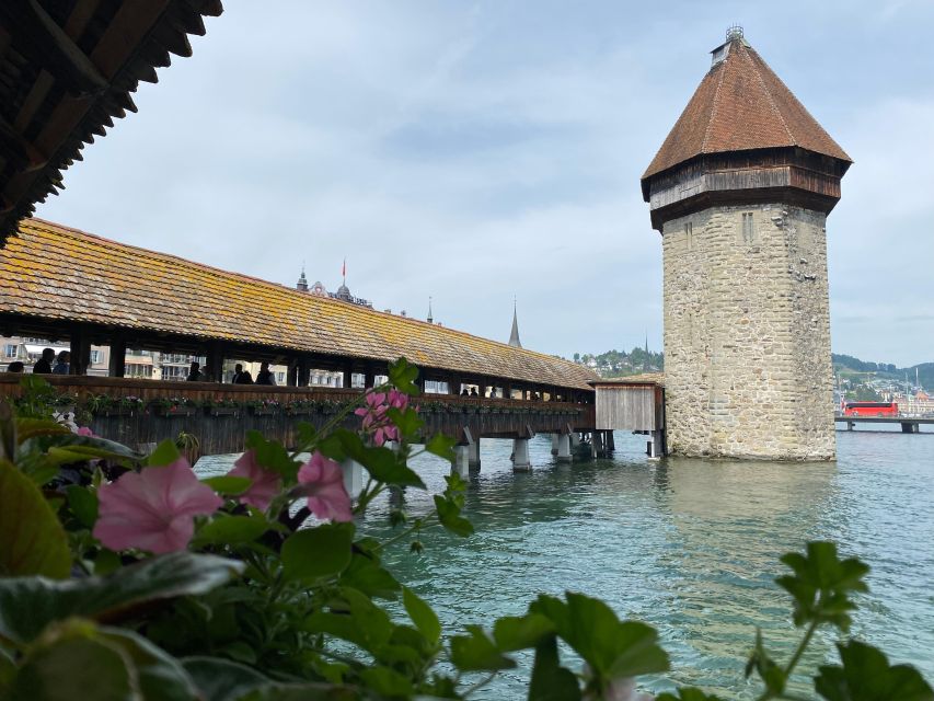 Revealing Lucerne: Self-Guided Reading City Tour - Attractions: Frescoed Houses