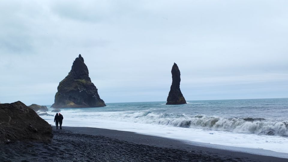 Reykjavik: 2-Day Tour With Icebergs, Glaciers & Waterfalls - Hiking to Reynisfjara Black Sand Beach