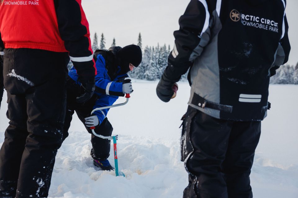 Rovaniemi: Arctic Circle Ice Fishing Experience - Warming Up by the Campfire