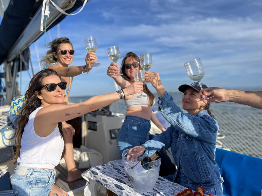 Sailing Yacht Cruise at Nations Park With Welcome Drink - Safety Gear