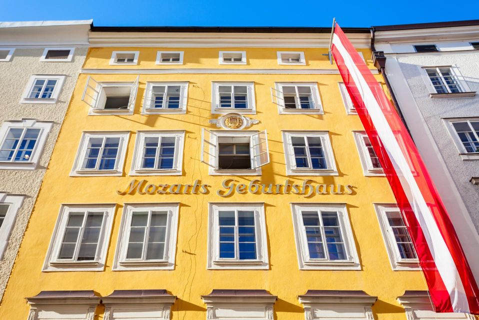 Salzburg: Old Town, Mozart, & Mirabell Gardens Walking Tour - Group Size and Language Options