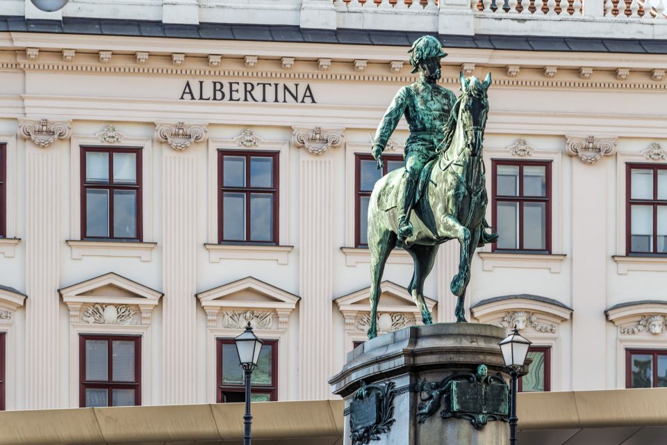 Salzburg: Vienna Full Day Private Tour With Transport - Experiencing the Art of Baroque at Upper Belvedere