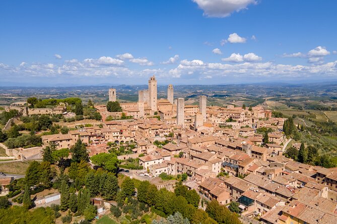 San Gimignano, Siena, Monteriggioni, Chianti Day Trip With Lunch & Wine Tasting - Chianti Winery Experience