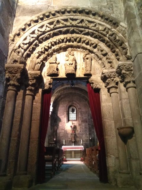 Santiago De Compostela & Valença - Private Tour From Porto - Exploring Old City