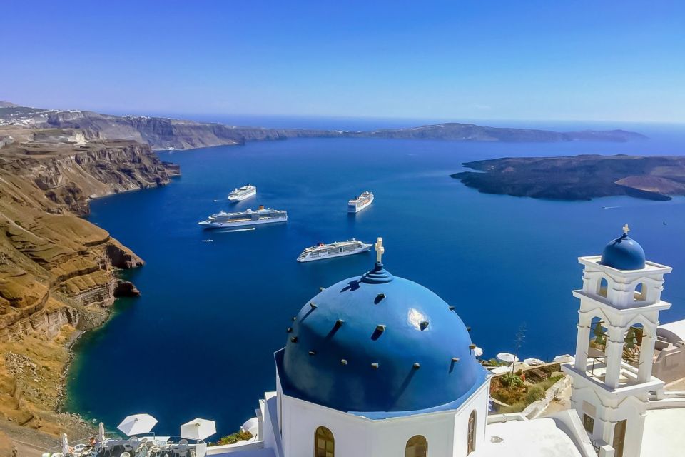 Santorini: Private Highlights Tour by Minibus - Explore Santorini at Your Own Pace