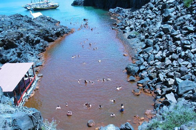 Santorini Volcanic Islands Cruise: Volcano,Hot Springs,Thirassia and Oia Sunset - Oia Sunset Viewing