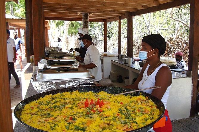 Saona Island & Sunset Cruise With Lunch & Drinks - Experience Local Cultures