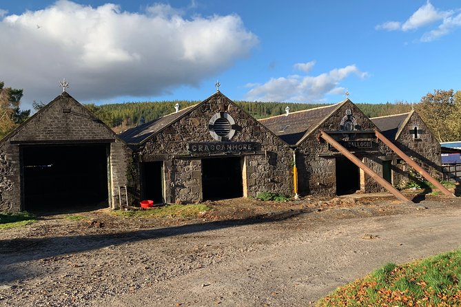 Scotland Whisky Distilleries and Tasting Private Day Tour by Luxury Car - Whisky Distilleries