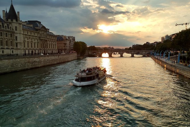 Seine River Cruise & French Crepe Tasting by the Eiffel Tower - Cancellation Policy