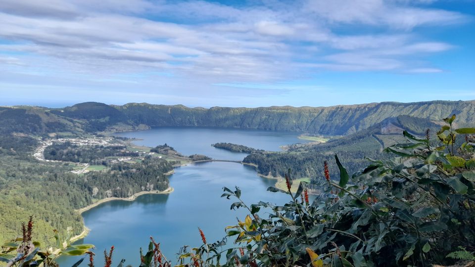 Shore Excursions to Volcano Crater and Lake of Sete Cidades - Crater and Lake Exploration