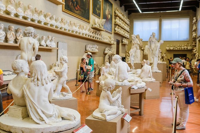 Skip the Line: Accademia Gallery Guided Tour in Florence - Language Options and Availability