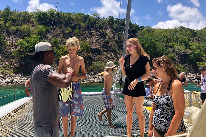 St Kitts Deluxe Catamaran Snorkeling Tour With Lunch - Guest Reviews