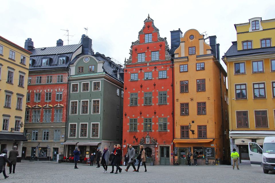 Stockholm: Art and Culture Guided Walking Tour With a Local - Tour Inclusions and Duration