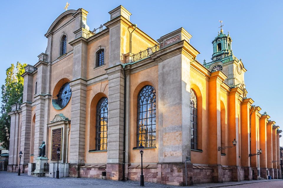 Stockholm Old Town Walking Tour and Djurgården Boat Cruise - Djurgården Boat Cruise