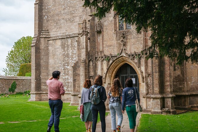 Stonehenge & Secret England From Bath for 2-8 Curious Adventurers - Audio Guide Exploration