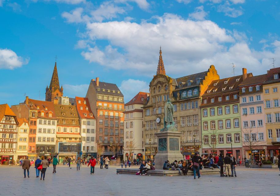 Strasbourg: Scavenger Hunt and Walking Tour - Language Options and Activity Type