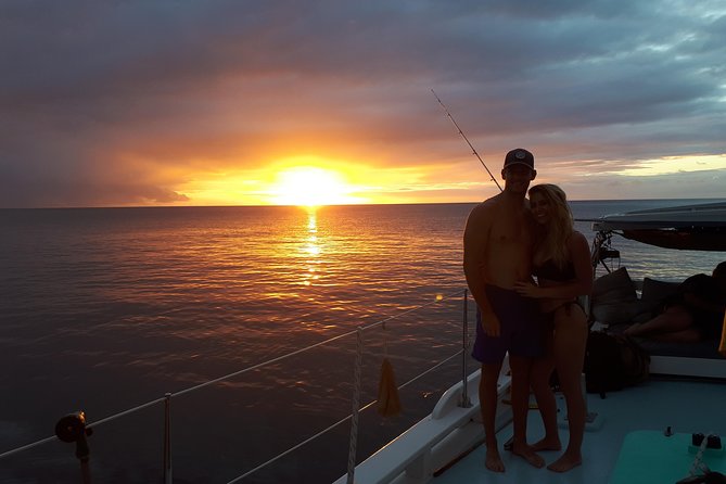 Sunset & Champagne Cruise on a Classic Schooner With Boat Dogs - Departure Point and Shuttle Service