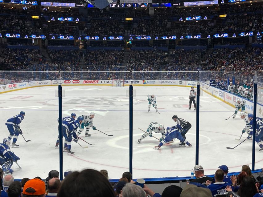 Tampa: Tampa Bay Lightning Ice Hockey Game Ticket - Game Day Expectations