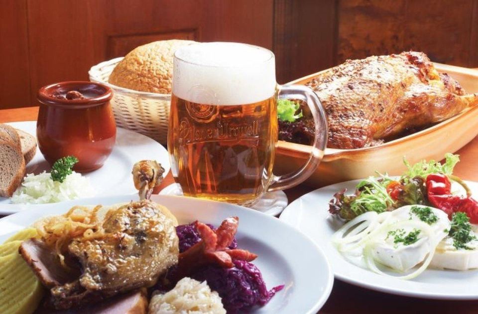 Taste of Prague: 10 Beers and Traditional Czech Dinner - Accessibility and Cancellation