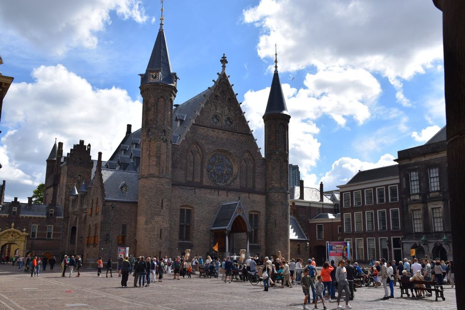 The Hague: Escape Tour - Self-Guided Citygame - Walking and Accessibility