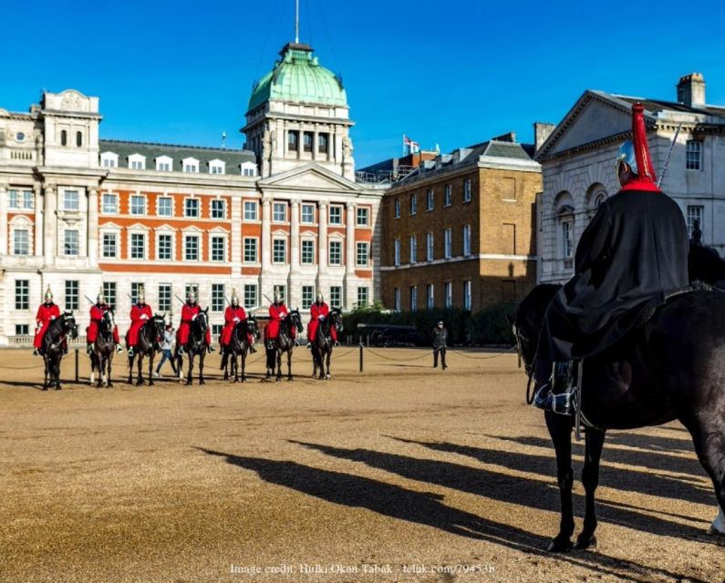 The Premier Classic London: Private 4-Hour London Taxi Tour - Changing of the Guard Schedule