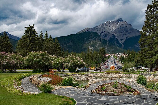 The Sights of Banff: a Smartphone Audio Walking Tour - GPS Map and Trivia Game