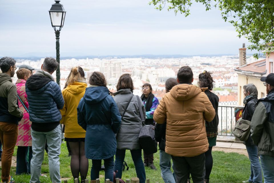 Theatrical Visit: Mysteries of the Croix-Rousse in English - Esoteric Figures and Ancestral Tales